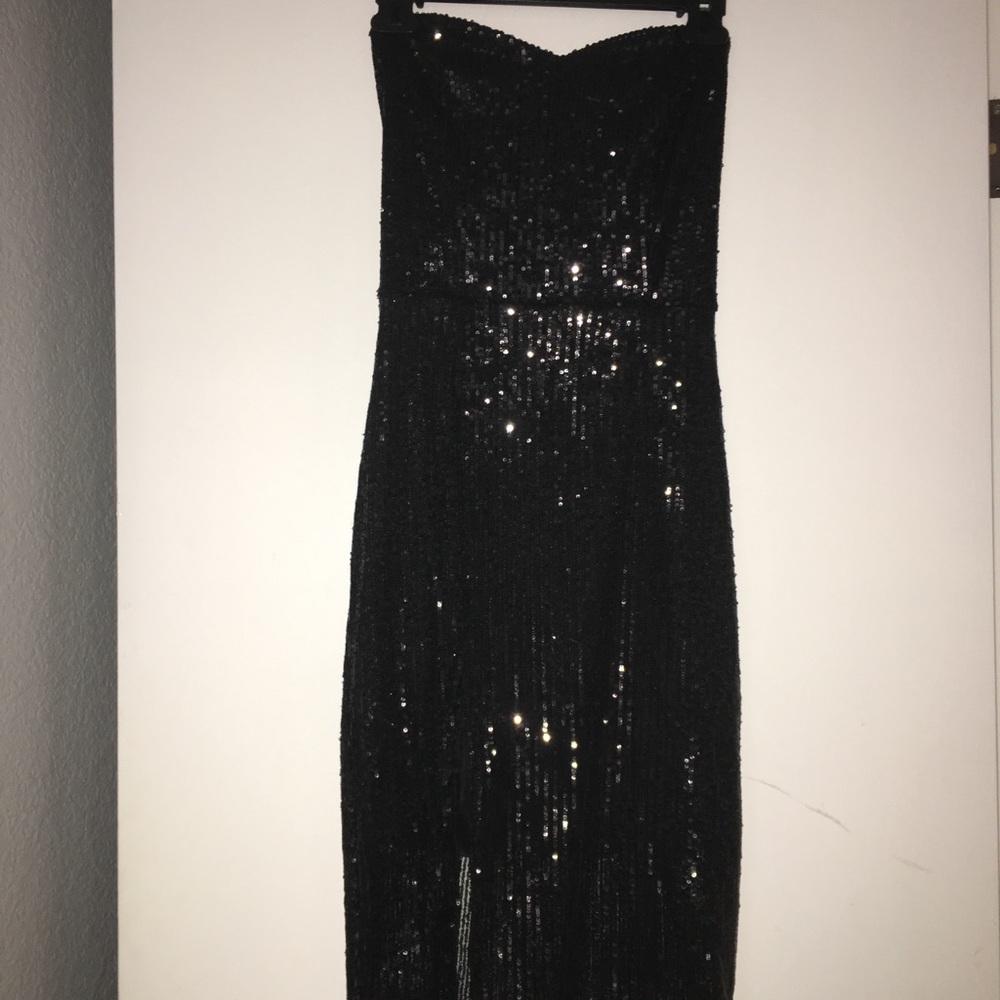 Strapless Black sequin dress
